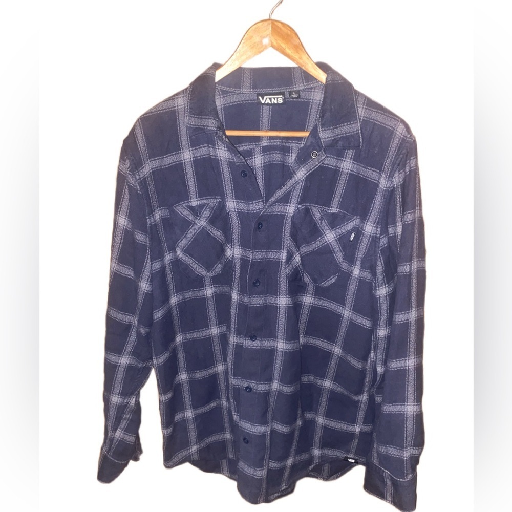 Vans Men’s Blue Flannel Button Up Long Sleeve Shirt